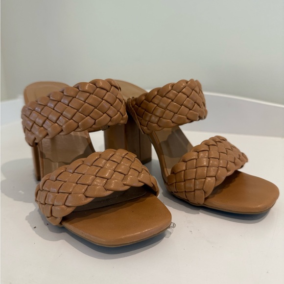 BAMBOO Braided Brown Women's Heels - Picture 1 of 4